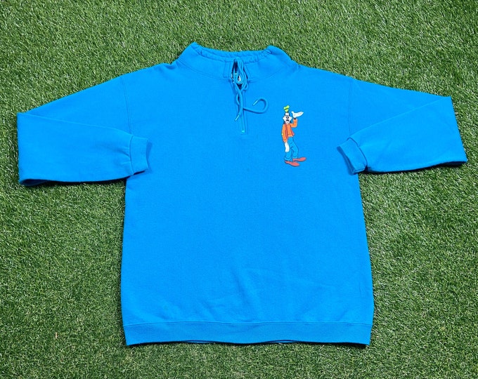 Vintage Goofy Sweatshirt Made USA Size Large L Mickey Mouse Walt Disney World Magic Kingdom Classic Magic 1990s 90s Pull Over