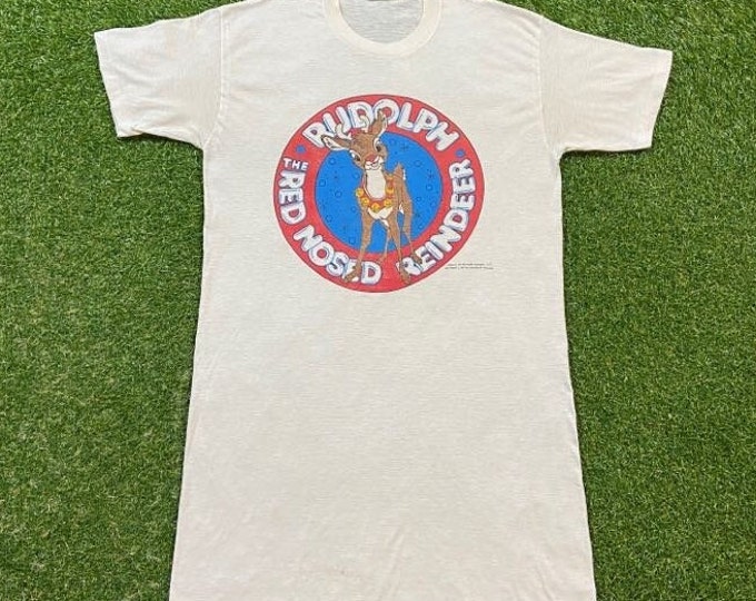 Vintage Rudolph the Red Nosed Reindeer T Shirt Tee Tickles Made USA Size Medium M Christmas Santa Claus 1990s 90s