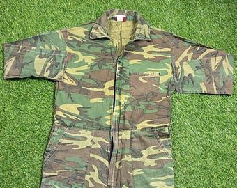 Vintage Camo Jumpsuit Size Medium M U.S. Army Military Army Quality Warm Hunting Coat Hiking 1990s 90s