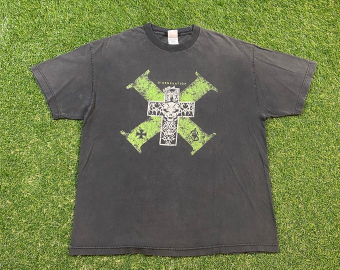 Vintage D-Generation X T Shirt Tee Size Xtra Large XL Wrestling WWE WWF Triple H Dwyane The Rock Johnson Steve Austin 1990s 90s