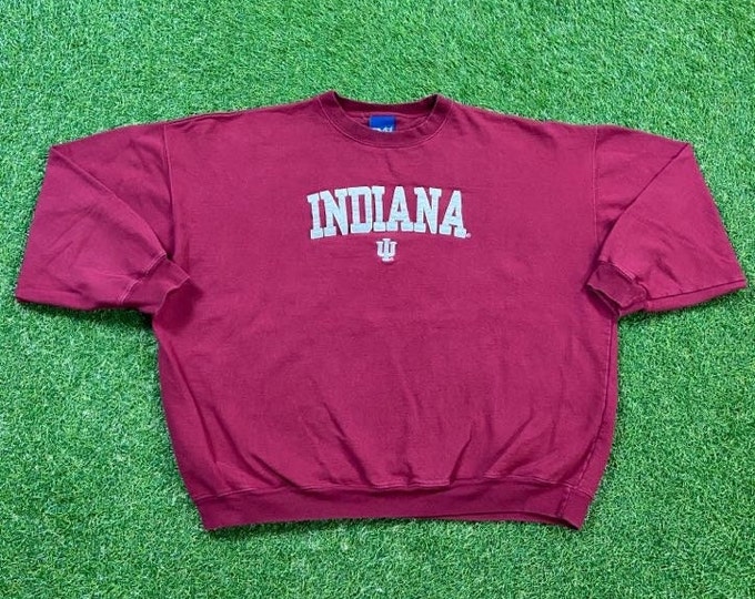 Vintage Indiana University Hoosiers Crewneck Sweatshirt Old Varsity Brand Size XXL 2XL NCAA College Basketball IU 1990s Pull Over Oversized
