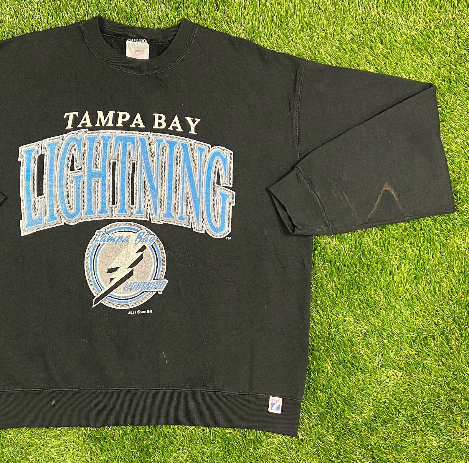 Vintage Tampa Bay Lightning Jersey Medium