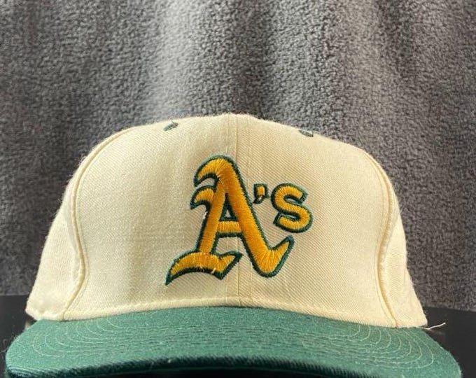Vintage Oakland A's Fitted Hat New Era Size 7 1/2 Athletics California MLB Baseball 1990s 90s