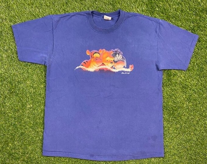 Vintage Winnie The Pooh T Shirt Tee The Disney Store Size Xtra Large XL Walt Disney World Classic Cartoon Mickey Mouse 90s 1990s