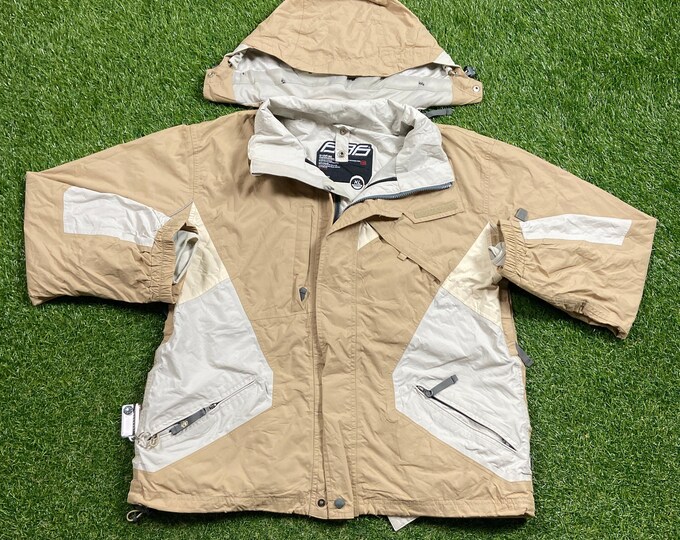 Vintage Ski Jacket Snow Zip Up Jacket 686 Size Xtra Large XL Multicolor Streetwear Sport Active Wear Classic Light Rain Coat 1990s