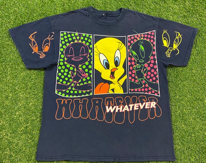 Vintage Tweety Bird T Shirt Tee Size Xtra Large XL Sylvester the Cat Looney Tunes Warner Bros Bugs Bunny 1990s 90s