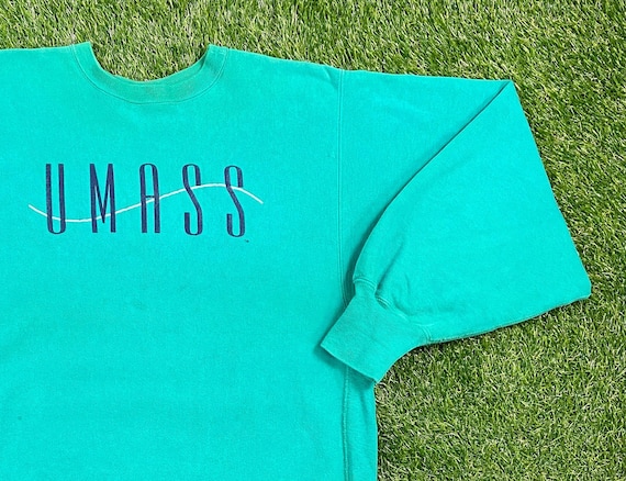 Vintage University of Massachusetts Minutemen Crewneck