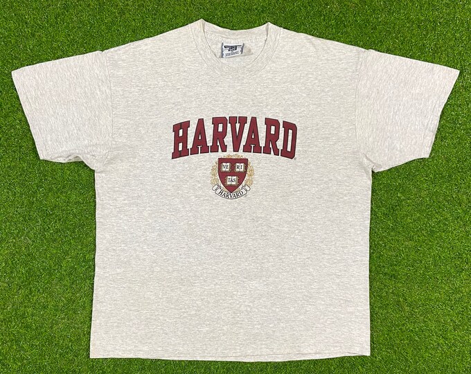 Vintage Harvard University Spell Out T Shirt Tee NCAA XL Lee Classic Law 1990s 90s College Campus Crest