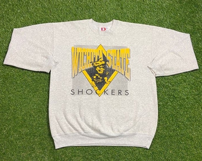 Vintage Wichita State University Shockers Crewneck Sweatshirt Made USA Size Xtra Large XL NCAA Basketball Wsu 1990s 90s Pull Over Oversized