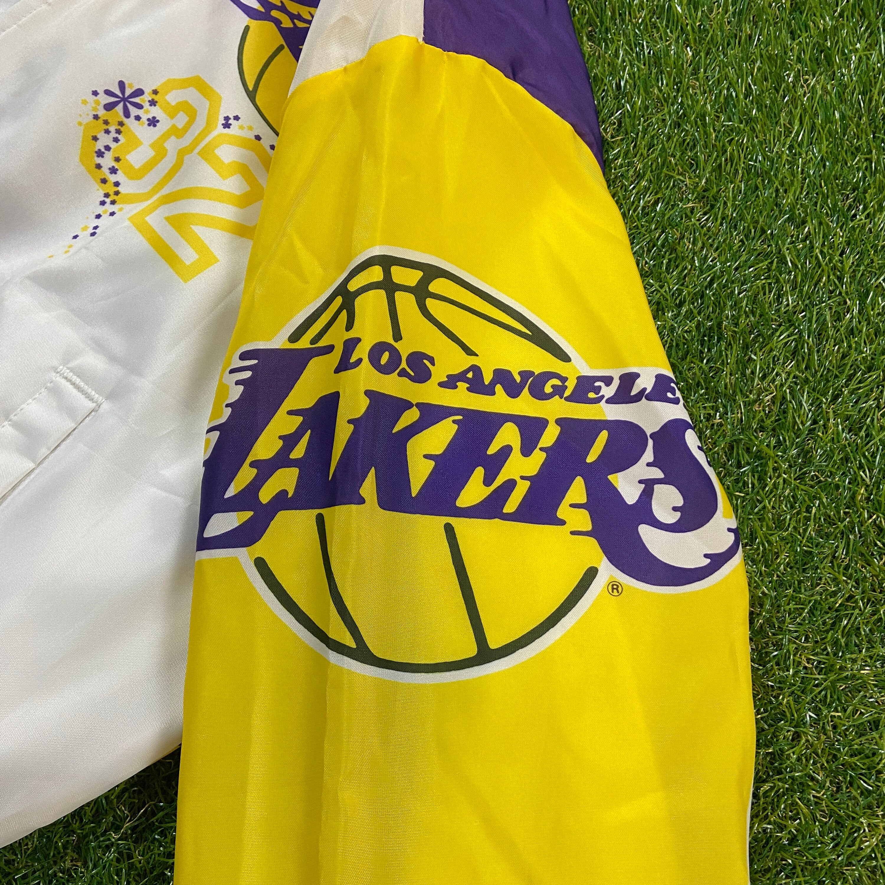 Vintage Magic Johnson Lakers Chalk Line Jacket Sz XL – Snap Goes