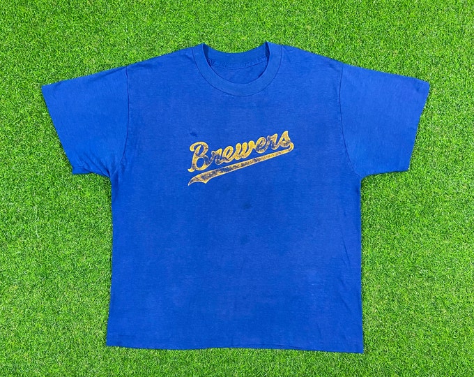 Vintage Milwaukee Brewers Spell Out Tees T Shirt 1990s MLB Baseball National League Small 90s Distressed Worn Faded