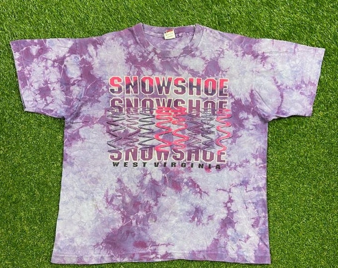 Vintage Snow Shoe West Virginia T Shirt Tee Fruit Loom Made USA Xtra Large XL Mountaineers WVU Classic 1990's 90s Ski Snowboard Tie Dye