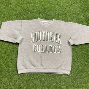Vintage Sothern College Crewneck Sweatshirt Gear for Sports Size Medium M Quality 1990s Oversized Great Fit Original 90s Pull Over