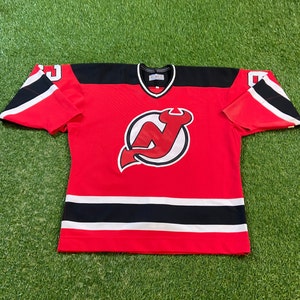 Vintage 1990's NHL New Jersey Devils Sweatshirt Hoodie Boy's Size 8