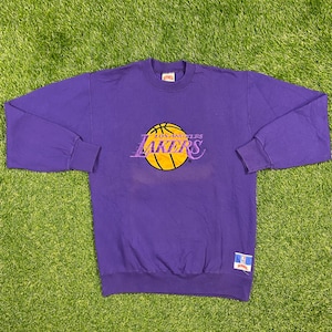 Vintage Los Angeles Lakers Sweatshirt Size Small – Yesterday's Attic