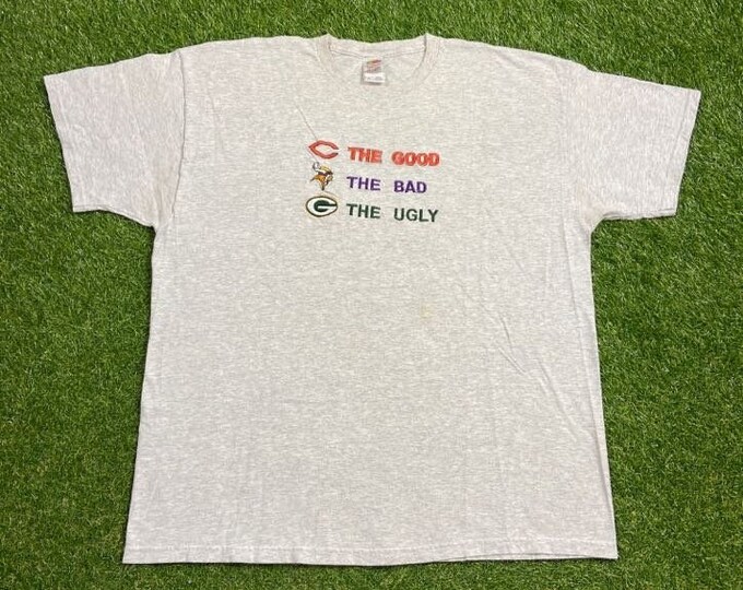 Vintage Chicago Bears T Shirt Tee Fruit of the Loom Made Usa Size XXL 2XL NFL Football NFC Illinois Minnesota Vikings Green Bay Packers 90s