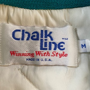 Vintage Charlotte Hornets bomberjacka Chalk Line Tillverkad i USA Storlek Medium M NBA Basketball North Carolina NC J. Cole 1990-talet 90-talet bild 9