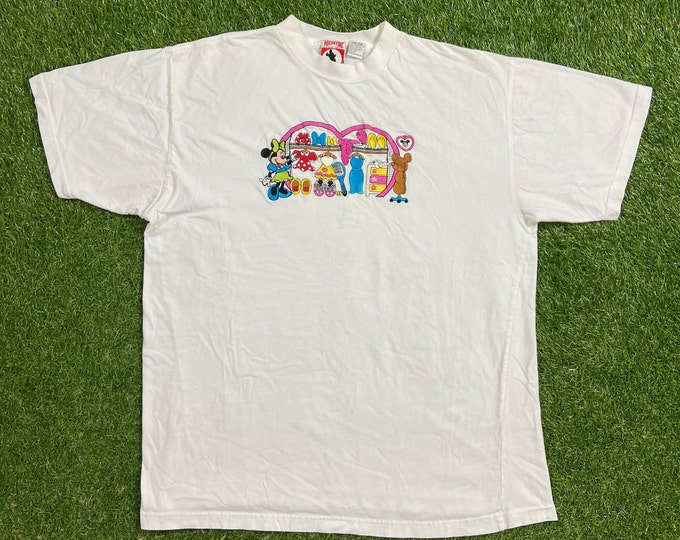 Vintage Minnie Mouse T Shirt Tee Size Xtra Large XL Walt Disney World Magic Kingdom WDW Disneyland Mickey Mouse 1990s 90s