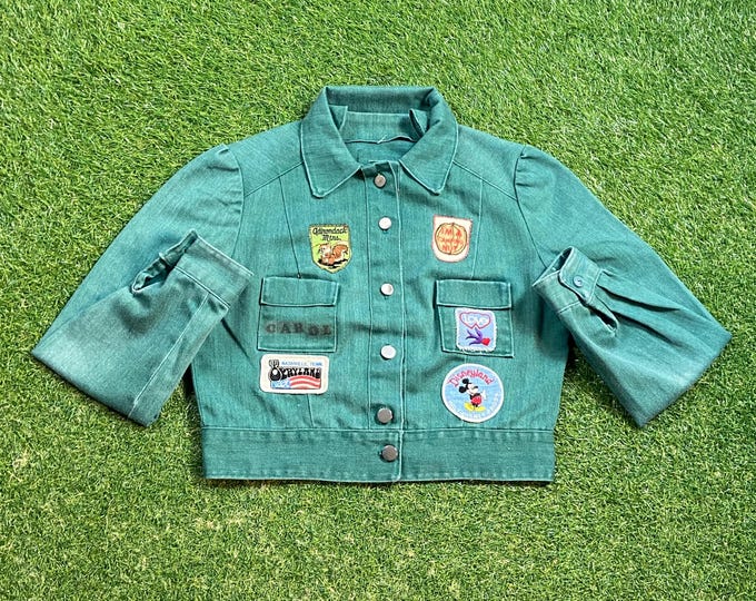 Vintage Green Crop Jean Jacket Size Small S Classic Jean Jacket Denim Patches Traveling Camping Hiking Disneyland 1970s 70s