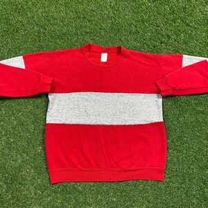 vintage Uni Rouge Avec Gris Rayure Crewneck Sweatshirt Taille Petit S Qualité 1990 Surdimensionné Confortable Grand Fit Original 90s Pull Over