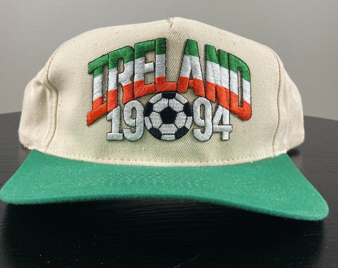 Vintage Ireland Soccer Team Snapback Hat KC OSFA World Cup Cap Irish Futbol Football Europe 1990s 90s