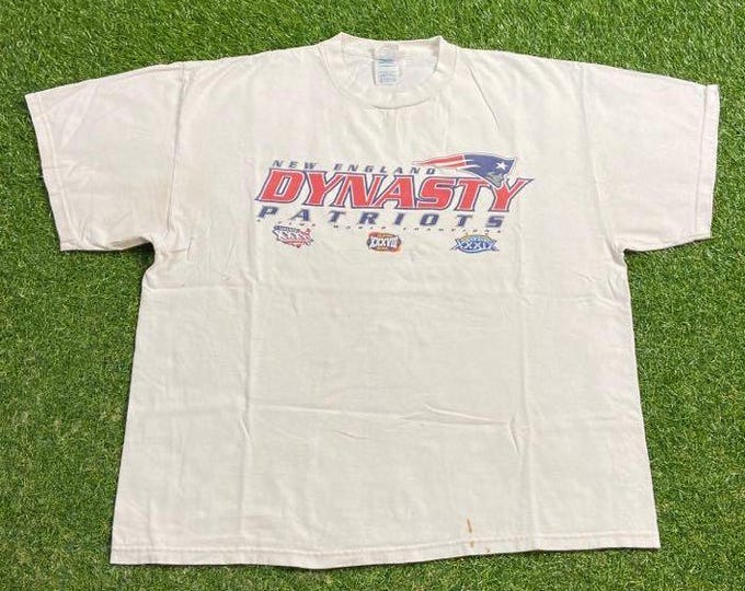 Vintage New England Patriots Dynasty T Shirt Tee Size Xtra Large XL NFL Football Boston Massachusetts Tom Brady TB 12 Super Bowl 00s
