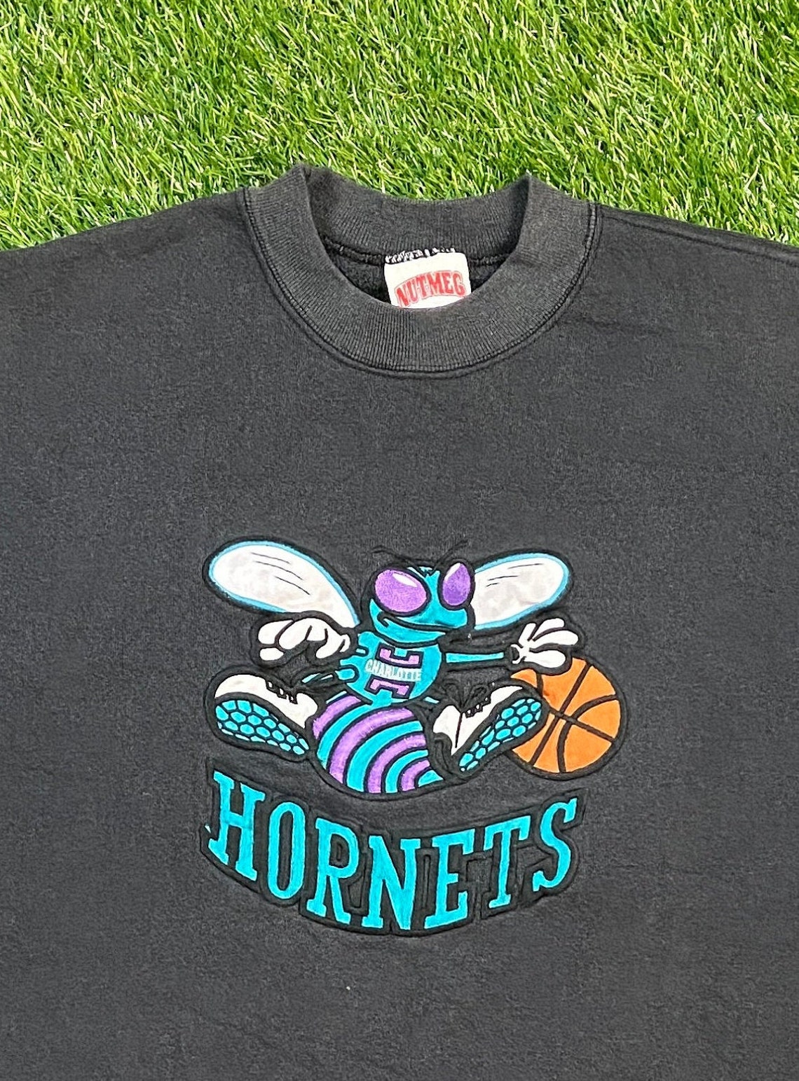 charlotte hornets vintage crewneck