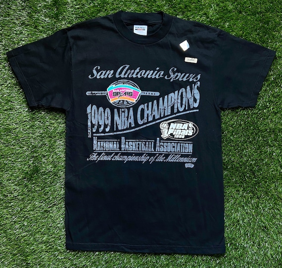 Vintage 1999 NBA Champions San Antonio Spurs Tultex Medium T Shirt