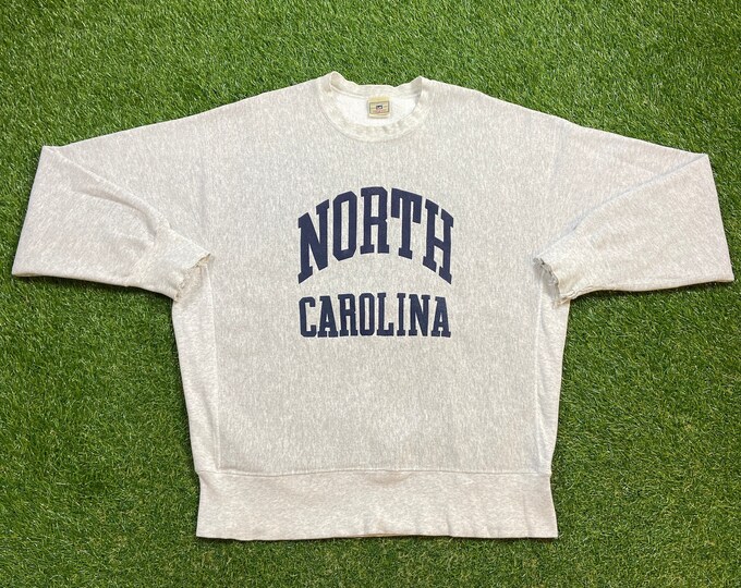 Vintage UNC University of North Carolina Tar Heels Crewneck Sweatshirt Lee Size XL NCAA College Basketball Air Jordan 1990s 90s Pull Over