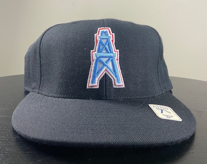 Vintage Houston Oilers Fitted Hat Cap Reebok Size 7 5/8 NFL Football Tennessee Titans Warren Moon 1990s 90s Brand New! With Original Tags