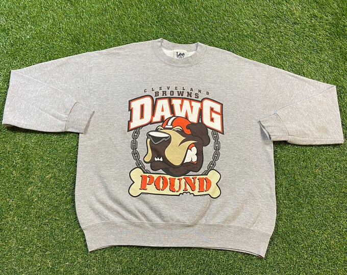 Vintage Cleveland Browns Crewneck Sweatshirt Lee Made USA Size Xtra Large XL NFL Football Ohio Cavs 1990s 90s Pull Over Oversized