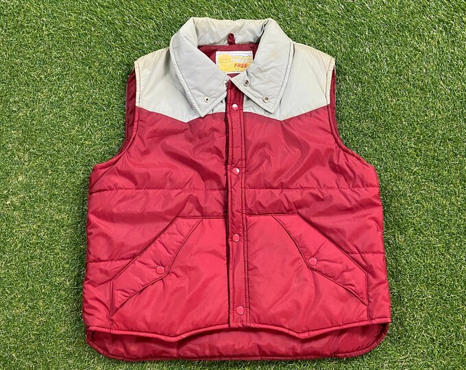 Vintage Red Winter Athletic Vest Jacket Freeze Free Size Medium M Warm Zipper Jacket Raincoat 1990s Coat Hiking Coat 90s