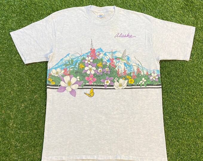 Vintage Alaska T Shirt Tee Cal Cru Made USA Size Xtra Large XL Northern Lights Flowers Butterfly Hummingbird 1990s 90s