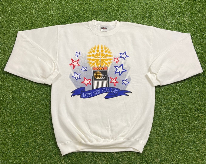 Vintage Times Square 2000 Crewneck Sweatshirt Made USA Size Medium M New York City Subway Big Apple Broadway NYC Manhattan Happy New Year 00