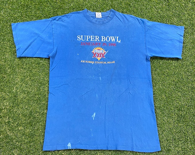 Vintage Super Bowl XXIX T Shirt Tee Made USA Large L San Diego Chargers vs San 49ers NFL California Miami Florida 1990s 90s Distressed