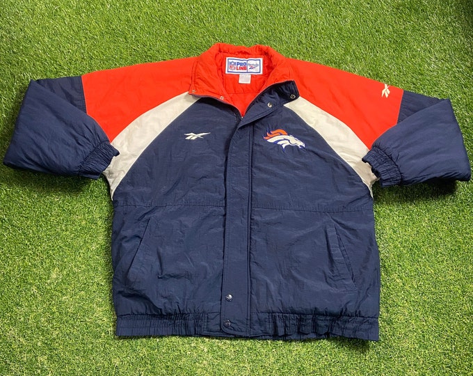 Vintage Denver Broncos Jacket Reebok Size Medium M NFL Football Puffer Coat Elway Mile High Colorado 1990s 90s Snow Winter