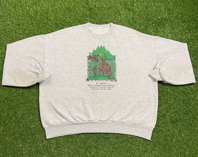 Vintage North Country Moose Festival Crewneck Sweatshirt Size XXL 2XL Burlington Canaan Vermont UVM Hunting 1990s 90s Pull Over Oversized