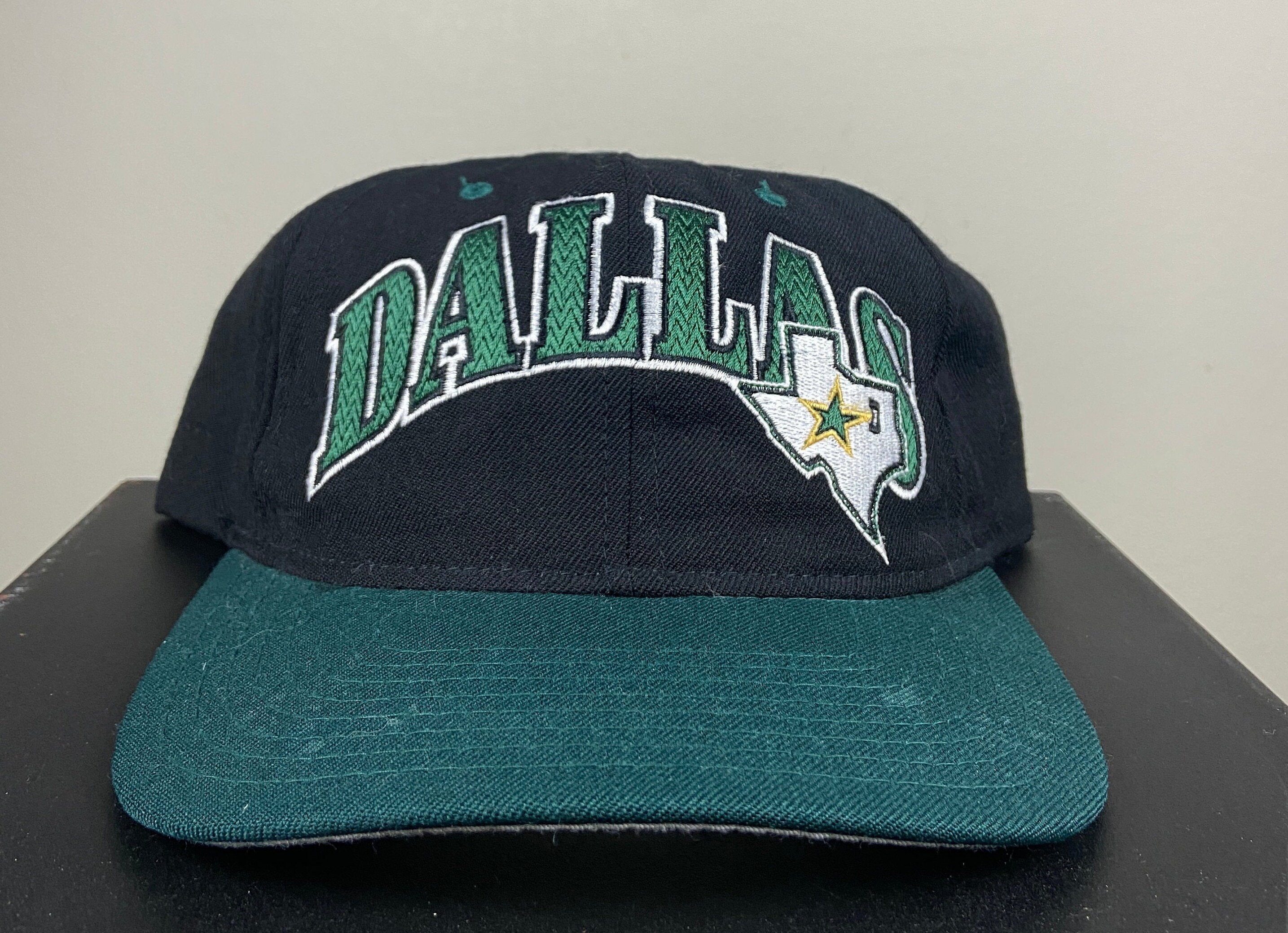 Casquette Snapback Vintage Dallas Stars - Rouge - Années 90 - LNH Hockey