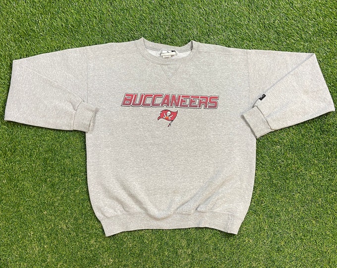 Vintage Tampa Bay Buccaneers Crewneck Sweatshirt Puma Made USA Size Medium M NFL Football Brady Florida Pull Over Oversized 1990s 90s