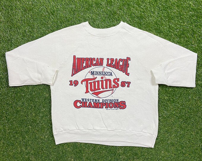 Vintage Minnesota Twins Crewneck Sweatshirt Made USA Size Large L MLB Baseball 1980s 80s Pull Over Oversized
