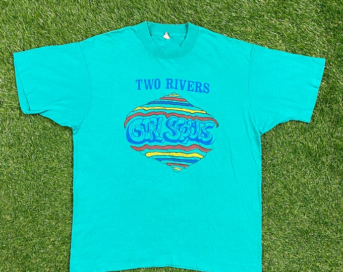 Vintage Two Rivers Girl Scouts T Shirt Tee Scree Stars Made USA Size Large Camp Woods Cookies