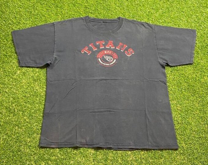 Vintage Tennessee Titans T Shirt Tee Size Xtra Large XL NFL Football Oilers 1990s 90s