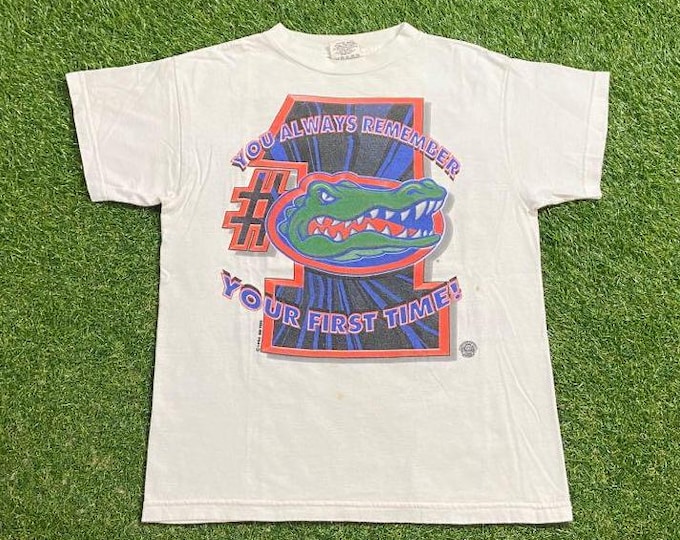 Vintage Florida Gators 1996 National Champions T Shirt Tee Size Medium M NCAA College Football UF University of Florida 90s