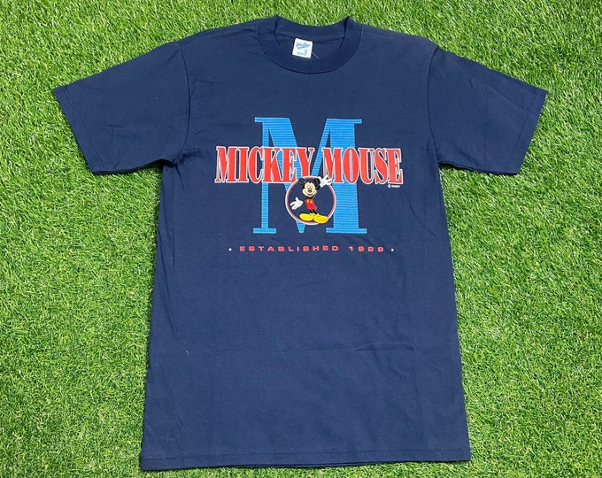 Vintage Mickey Mouse T Shirt Tee Made USA Size Medium M Walt Disney World Classic Magic Kingdom Disneyland WDW 1990s 90s