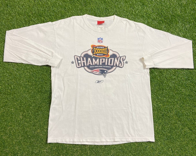 Vintage New England Patriots Long Sleeve T Shirt Reebok Size Large L NFL Football Boston Massachusetts Super Bowl Champions Brady 00s