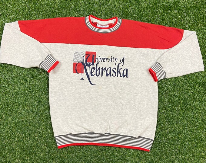 Vintage University of Nebraska Cornhuskers Crewneck Sweatshirt Size Large L NCCA College Football 1990s 90s Pull Over Oversized