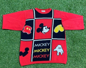Vintage Mickey Mouse Crewneck Sweater Size Medium M Walt Disney World WDW Magic Kingdom Disneyland Classic Cartoon 1990s 90s
