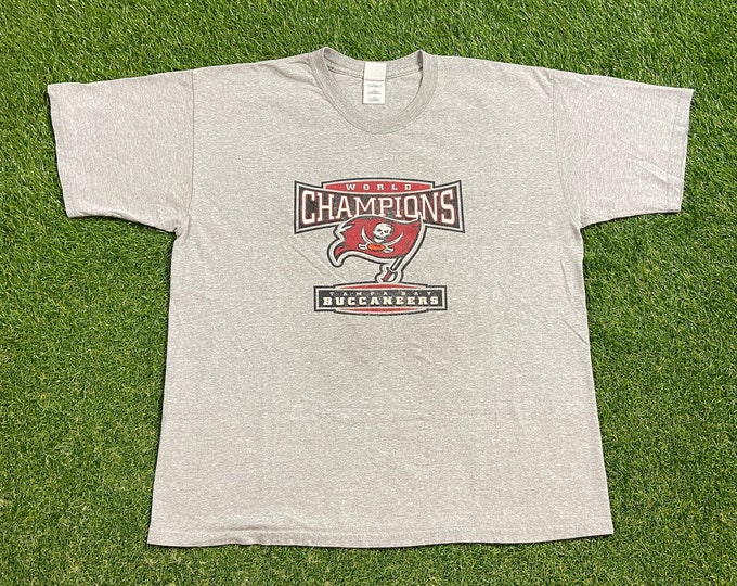 Vintage Tampa Bay Buccaneers Super Bowl Champions T Shirt Tee Size Xtra Large XL NFL Football Florida Brady 00s