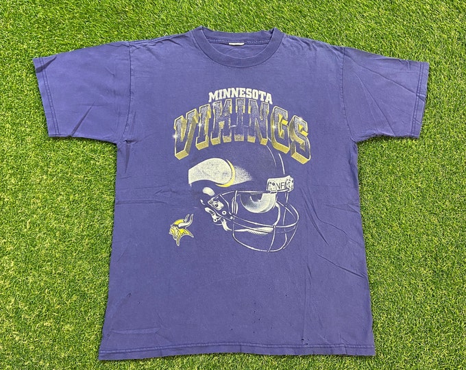 Vintage Minnesota Vikings T Shirt Tee Size Medium M NFL Football Randy Moss Minneapolis 1990s 90s Faded Worn