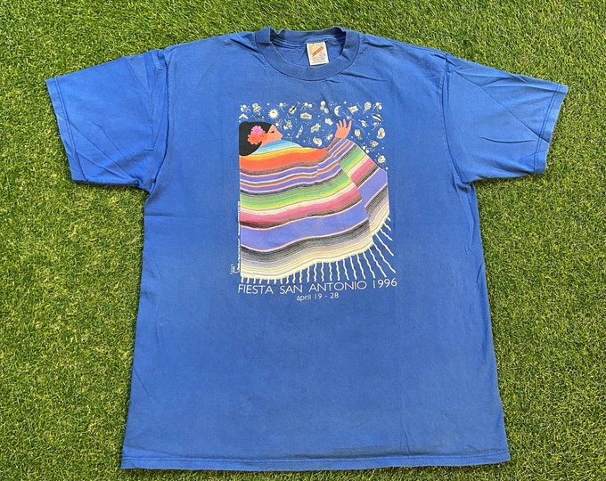 Vintage Fiesta San Antonio 1996 T Shirt Tee Jerzees Made USA Size Xtra Large XL The Alamo Texas Spurs Festival Celebration 1990s 90s